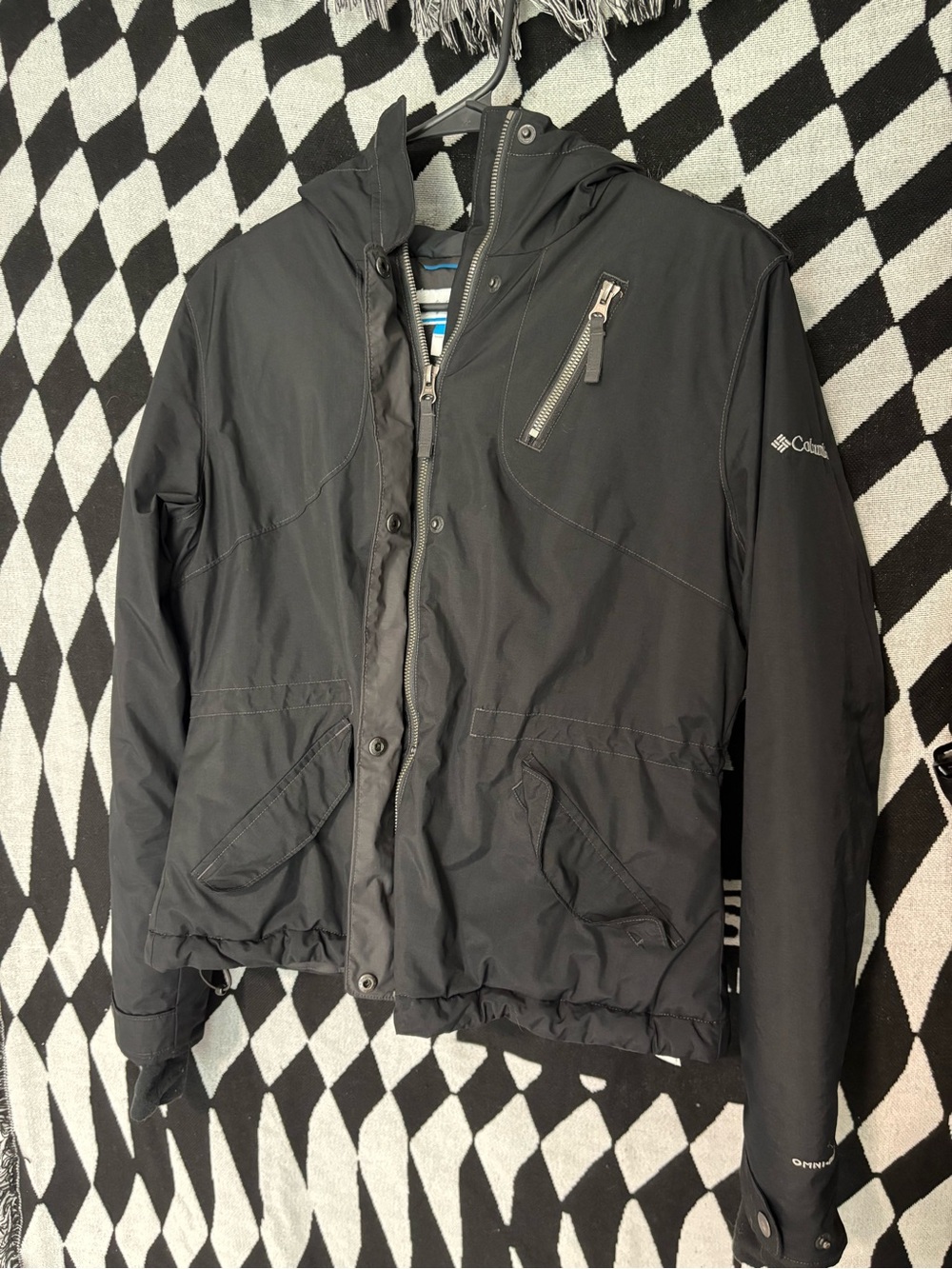 Columbia women’s Black Hooded Jacket